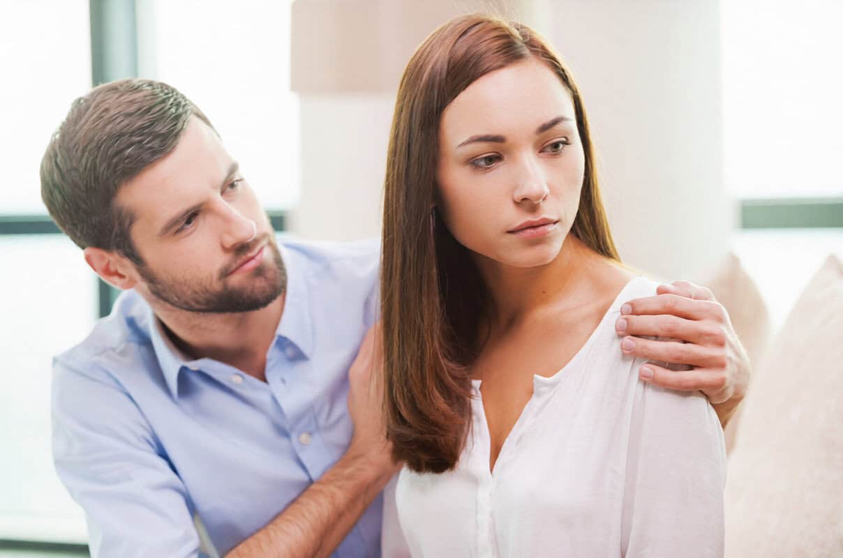 signs you're emotionally unavailable