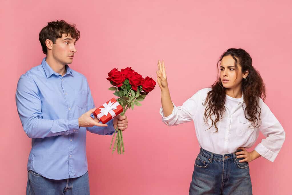 signs you're doing too much for a woman