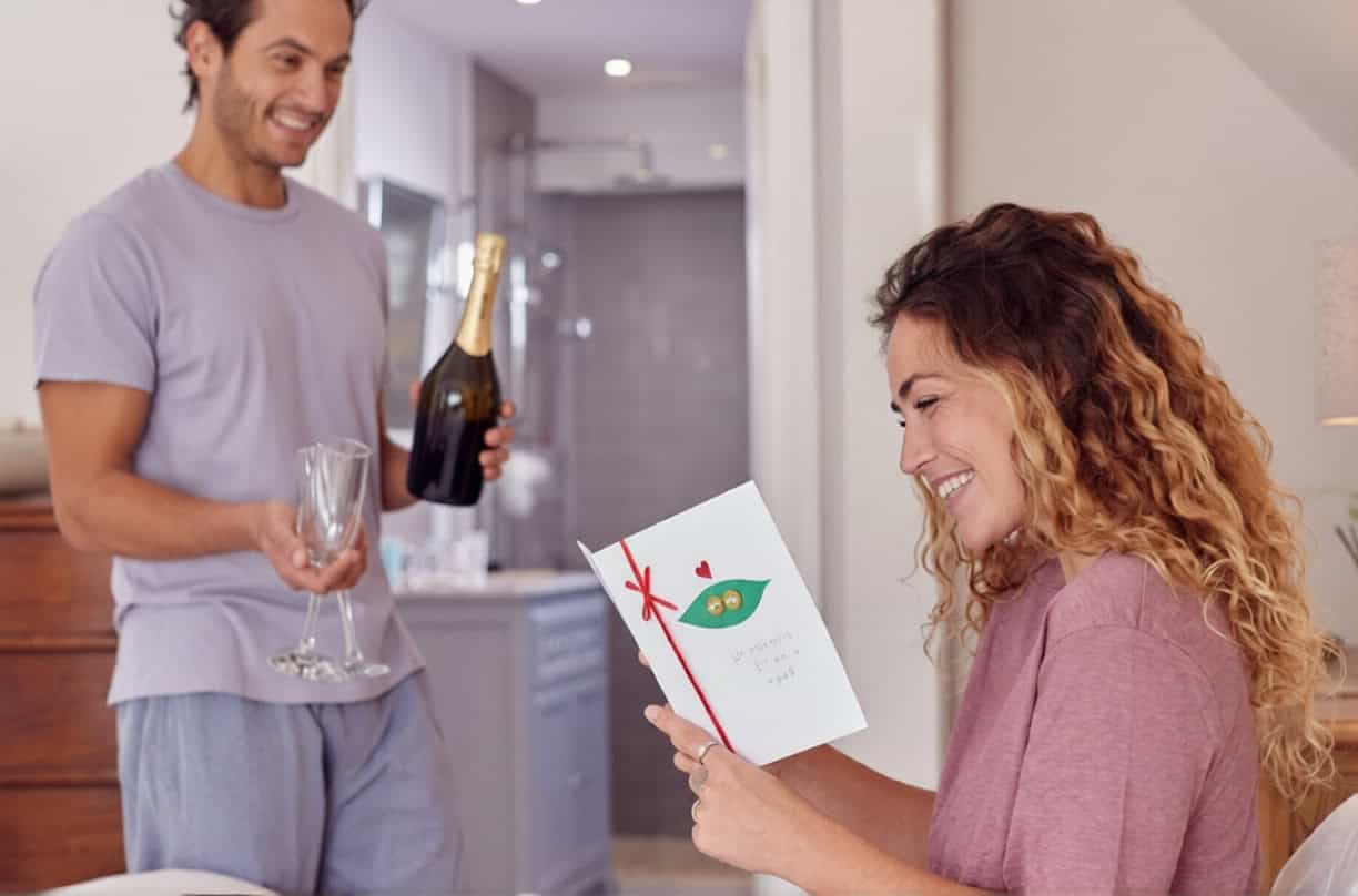 Long National Girlfriend Day messages for her