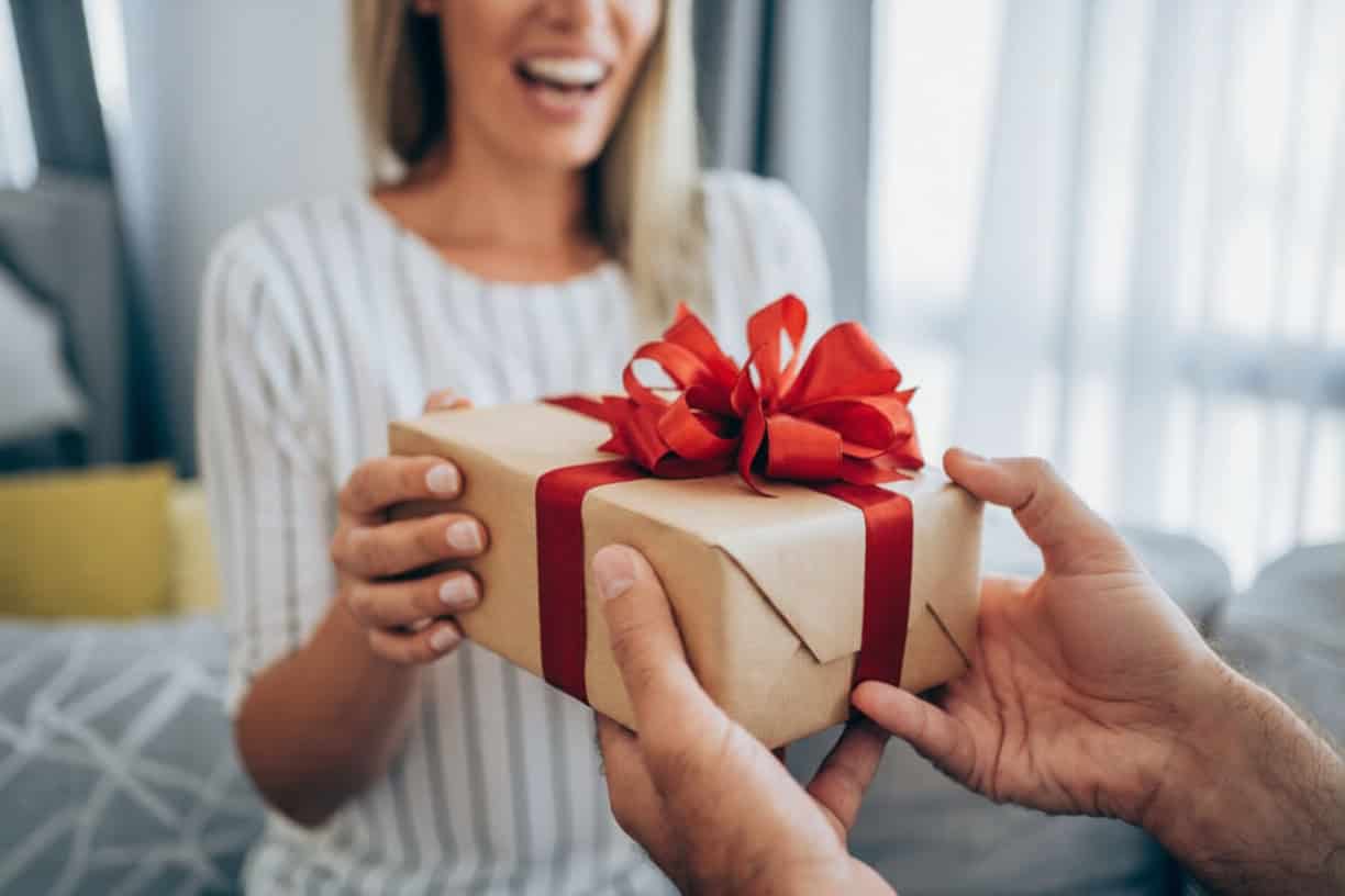 National Girlfriend Day gift ideas