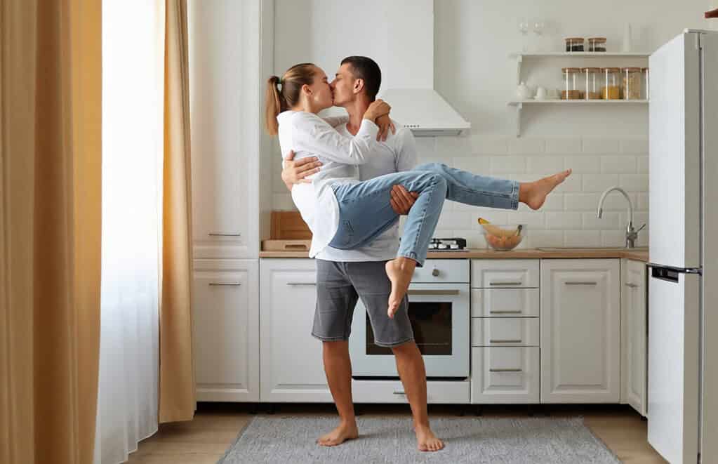 Simple bonding activities for couples