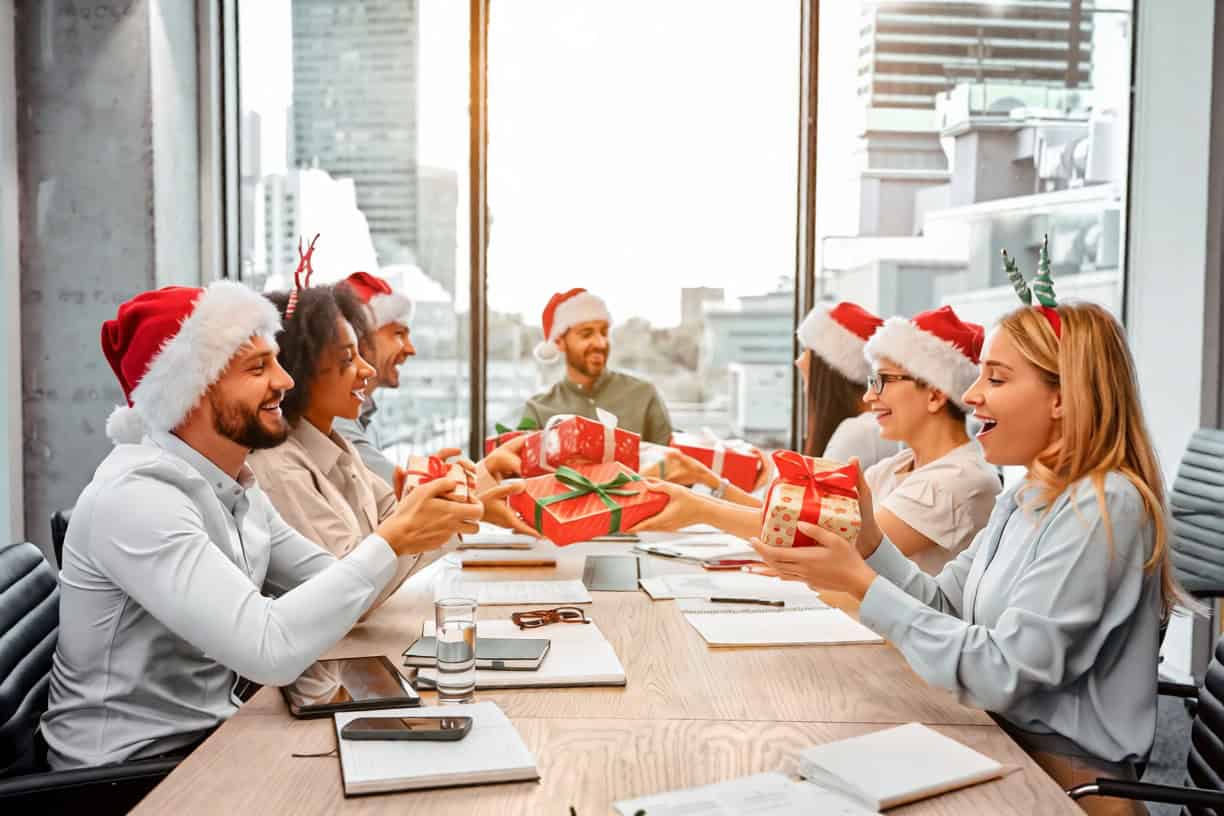 Christmas Gift Ideas For A Large Number Of Staff