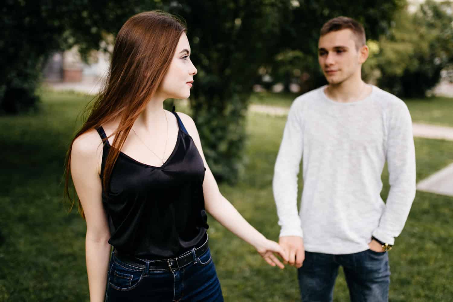 lies women tell when they don't want to date you
