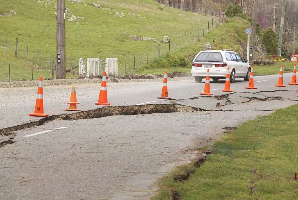 mistakes people make during an earthquake
