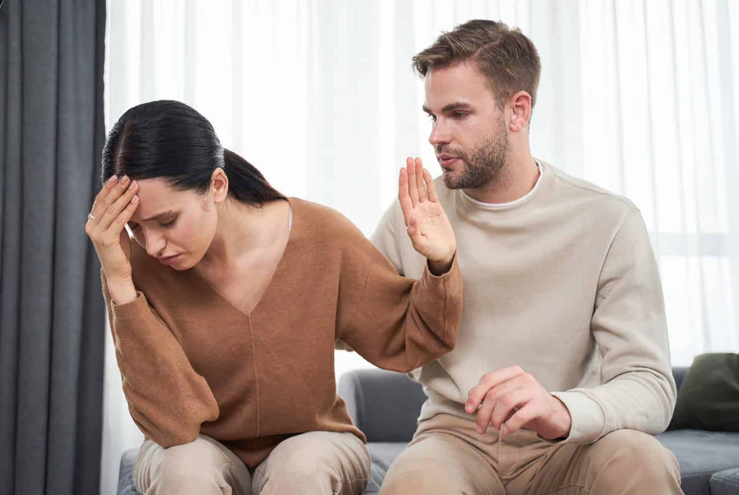 signs you're doing too much for a woman
