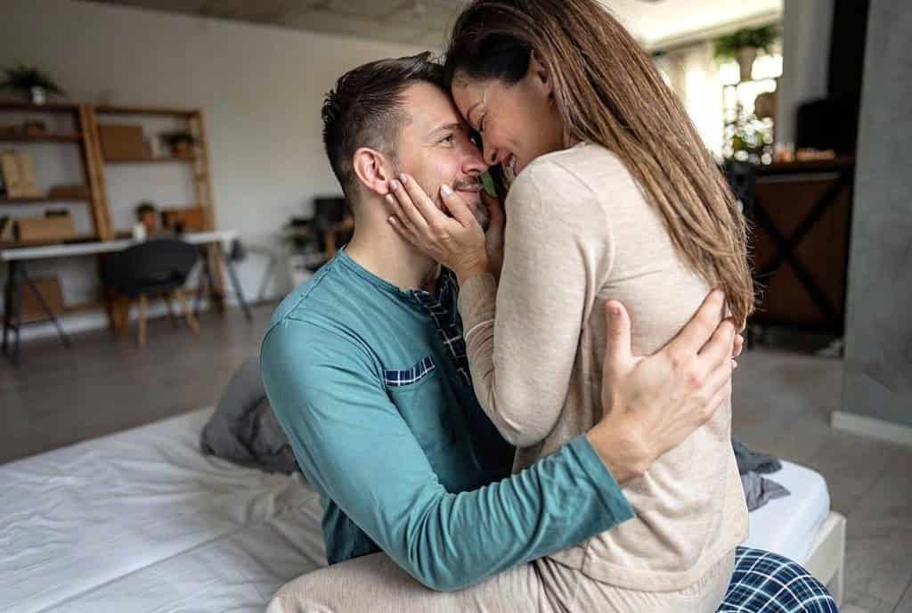 how to fall back in love with your spouse