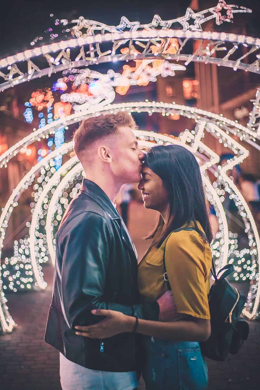 5 signs you're dating a keeper