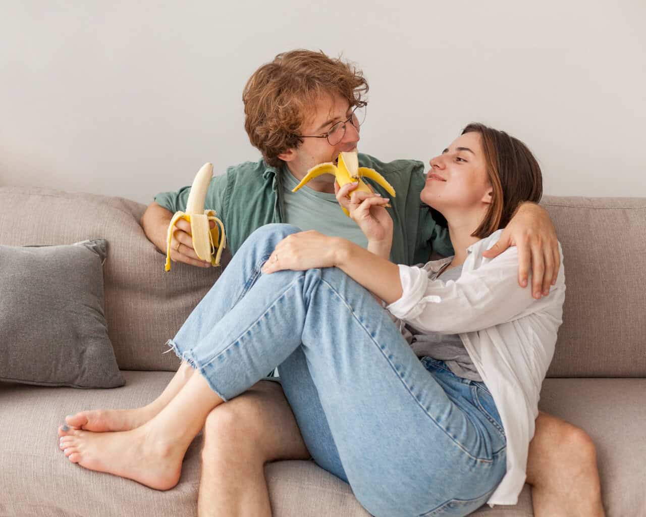 things women do when they're afraid of losing you