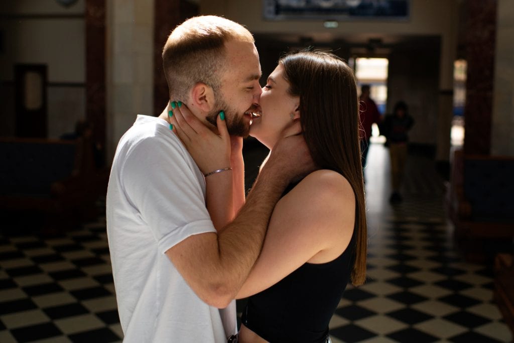 How to make a woman addicted to you