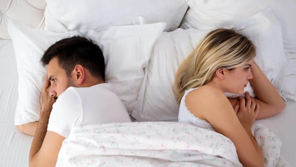 reasons why couples shouldn't sleep in separate bedrooms