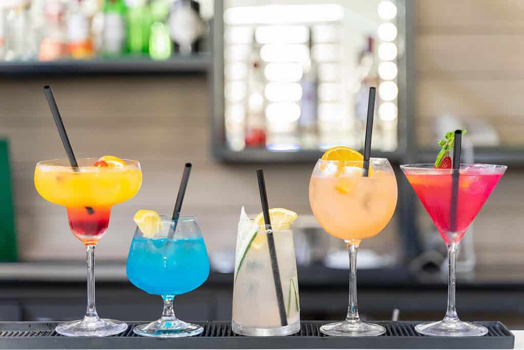 Easy holiday cocktail recipes for a crowd