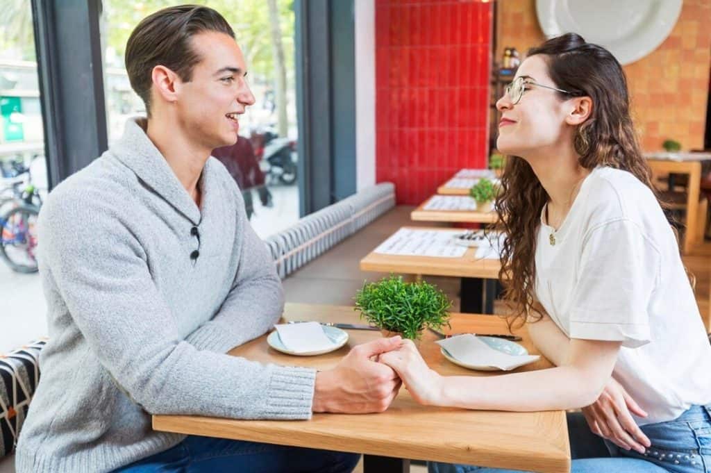 habits that instantly make you more attractive