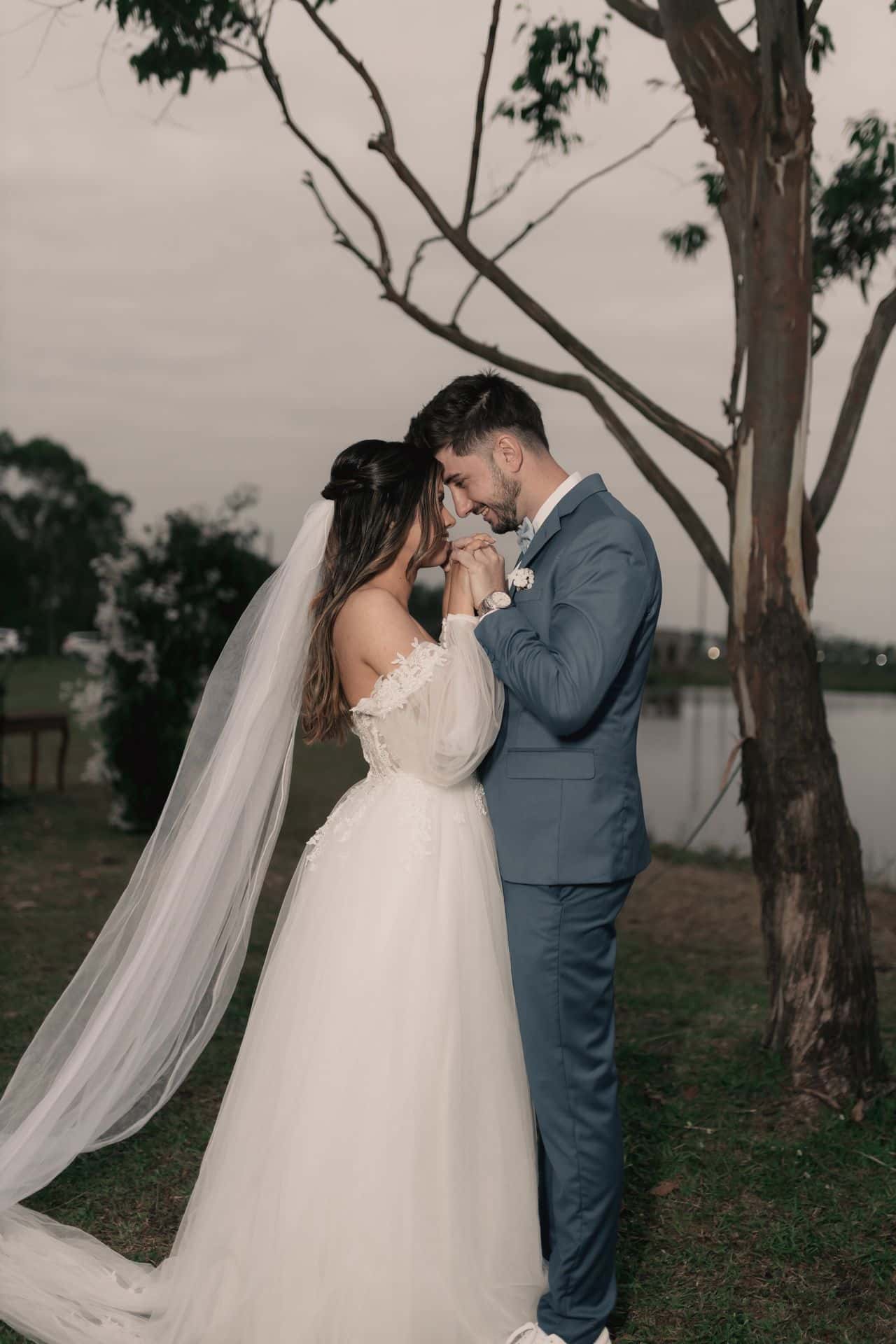 Benefits of getting married young