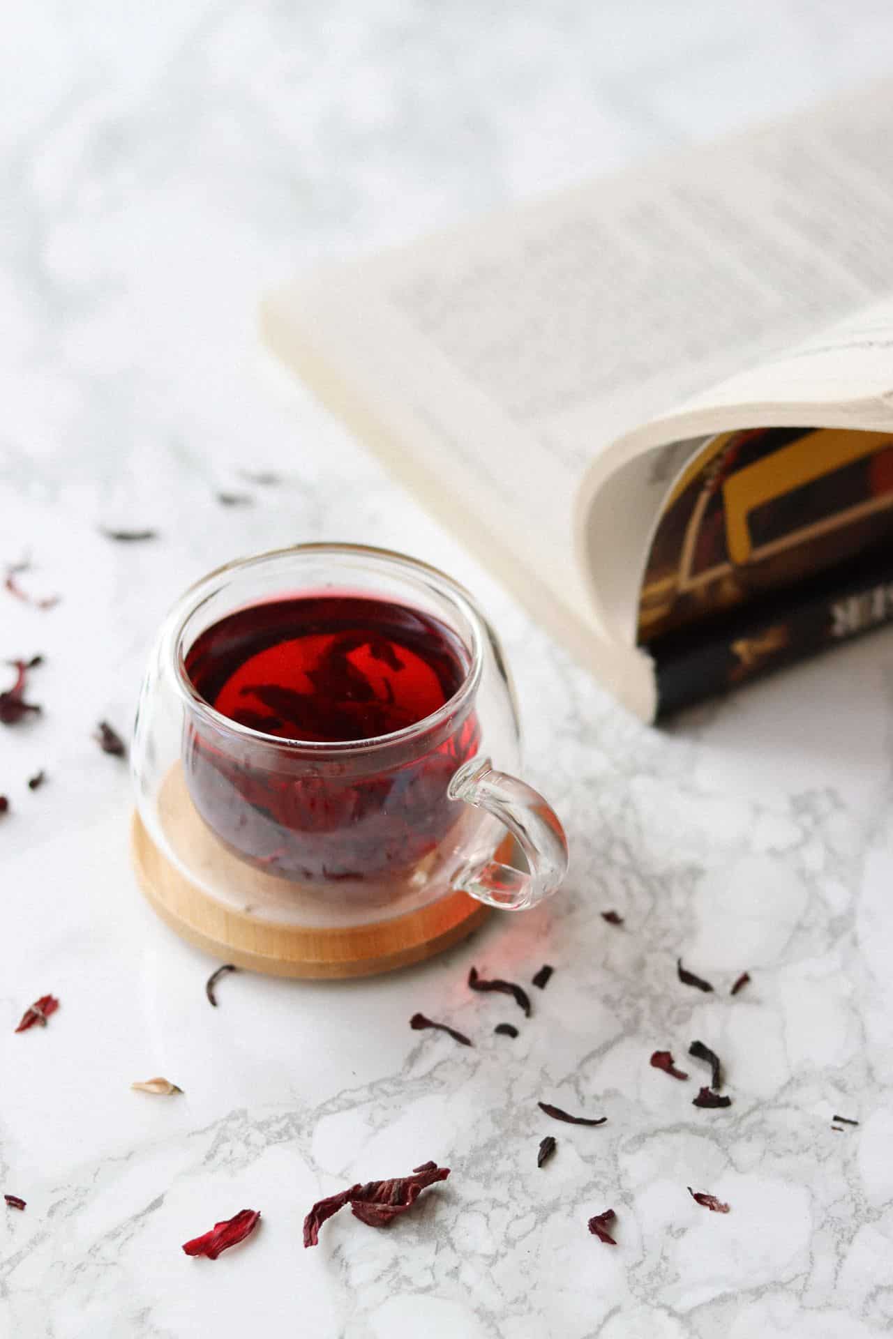 benefits of drinking hibiscus tea