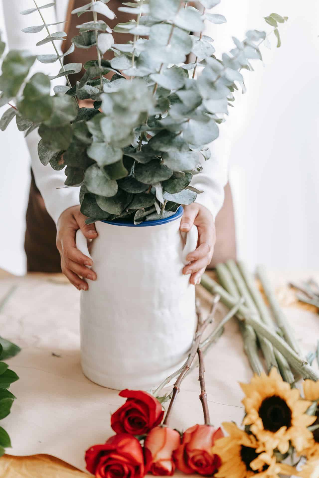 how to make your apartment smell good without candles