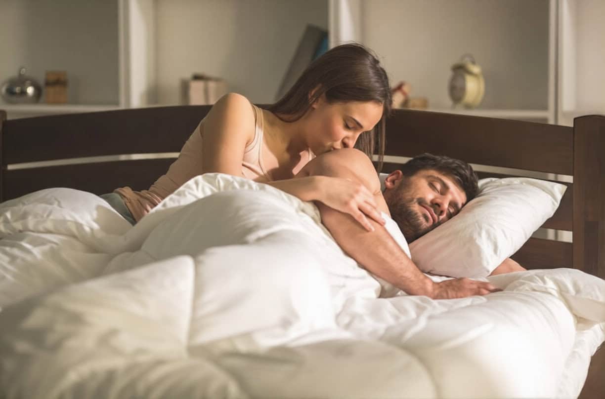 reasons why women fake orgasms