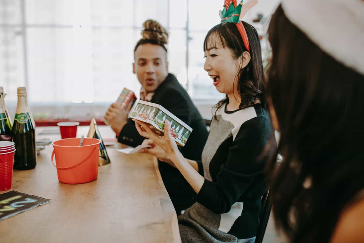 Cheap Christmas Gift Ideas For Female Coworkers