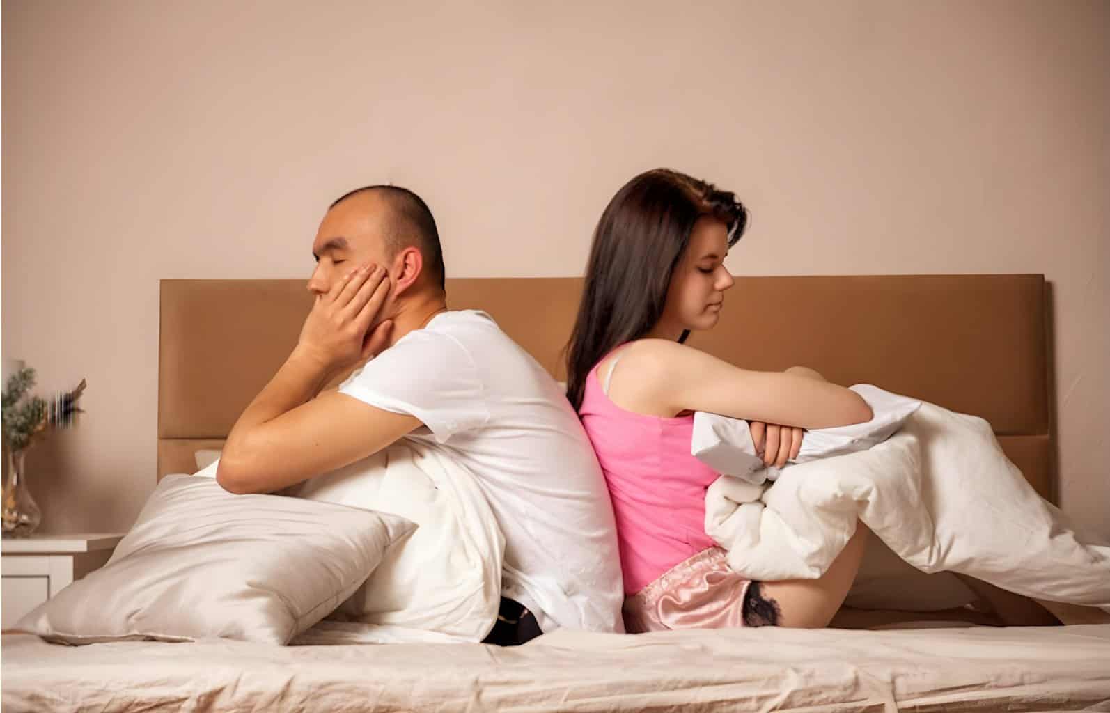 reasons why couples shouldn't sleep in separate bedrooms