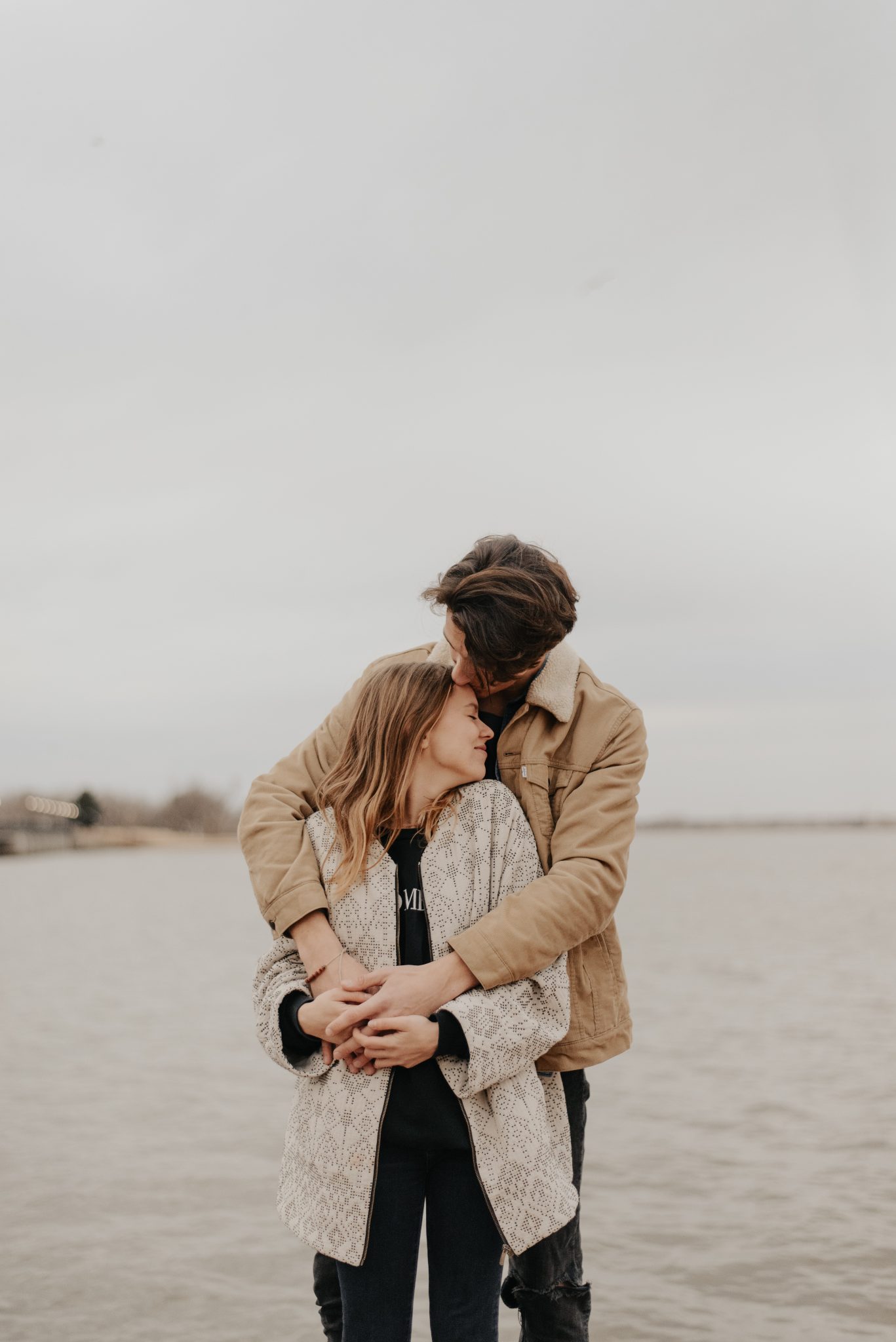 Signs You'Re Falling Victim To The Coattail Effect - apisr4s