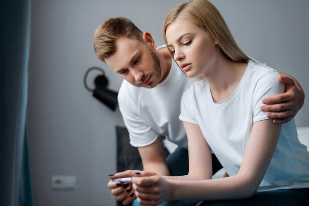 pros and cons of living together before marriage 